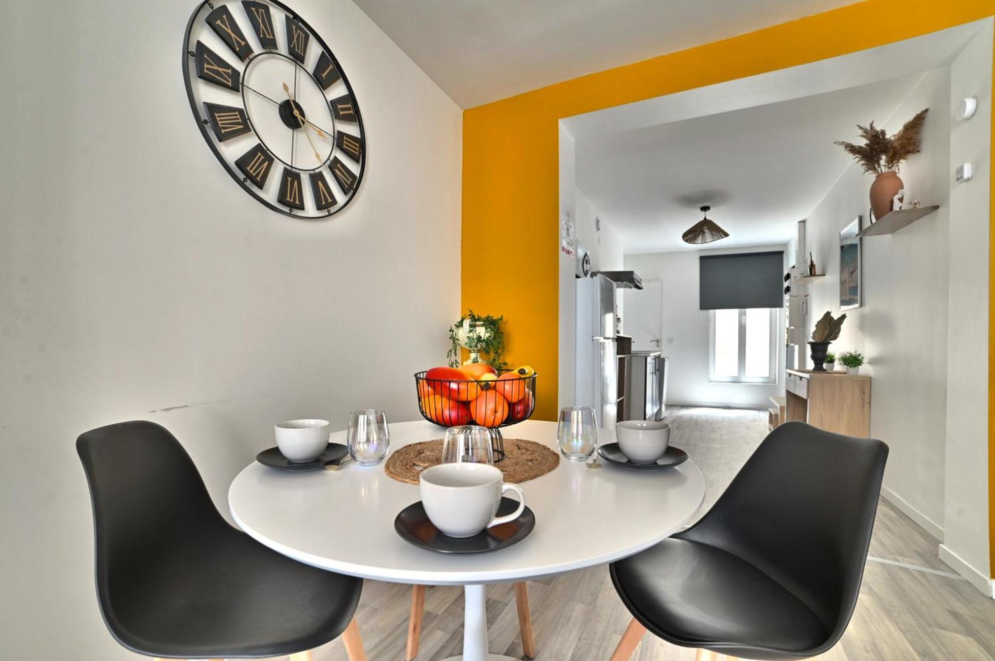 Ave Cesar - Confort Moderne, Charme Gallo-Romain, Coeur De Ville, Tv 4K, Fibre Сент Экстерьер фото